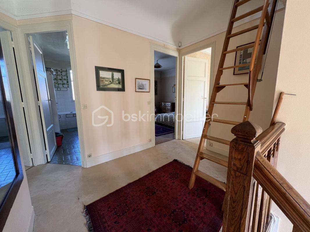 Maison à VERSAILLES