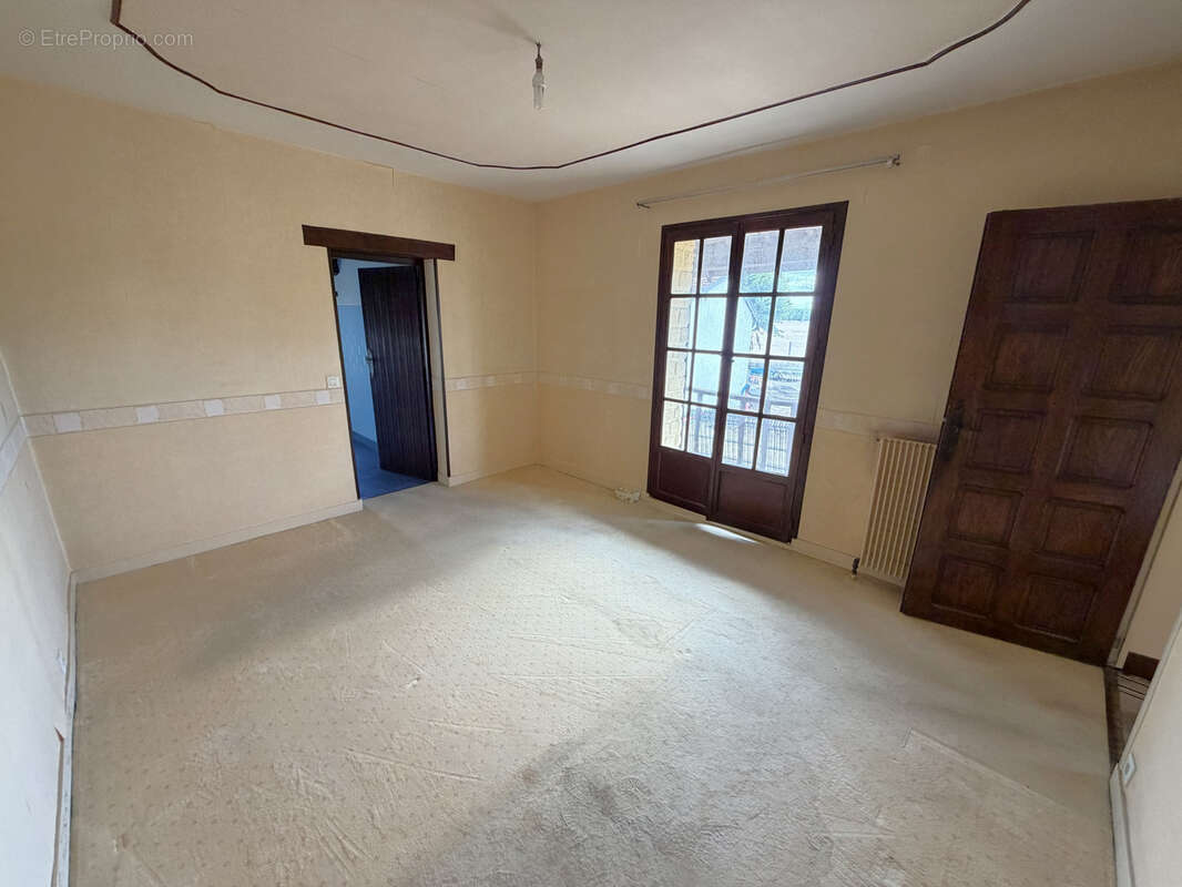 Maison  2 pièces , proche Anet . - photo 8