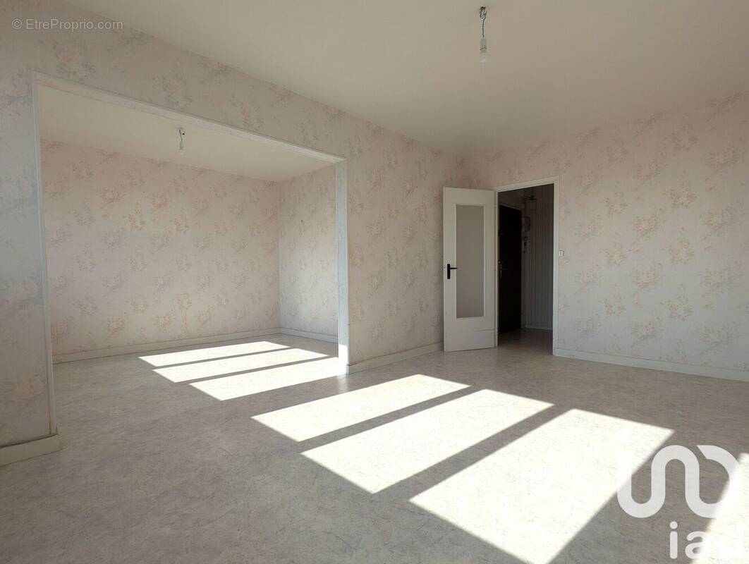 Photo 1 - Appartement à CAMBRAI