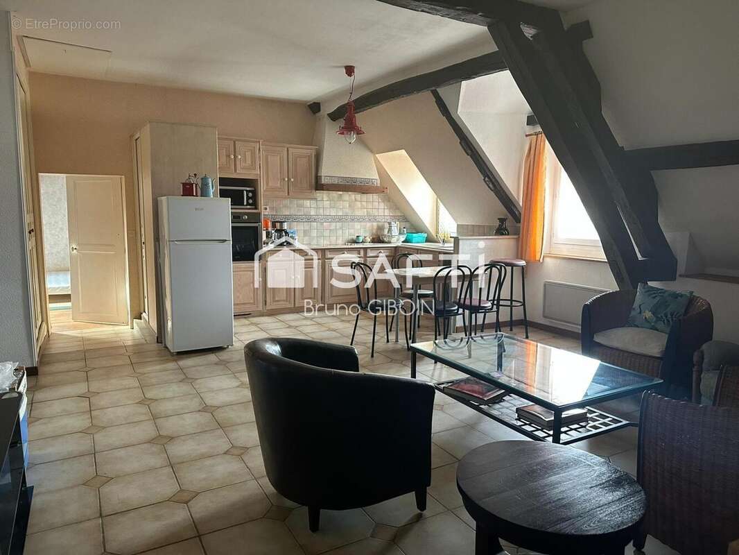 Appartement 74 m² à Gien  - photo 2