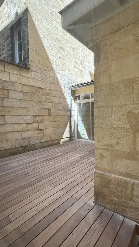 T5 plein centre de Bordeaux - photo 2