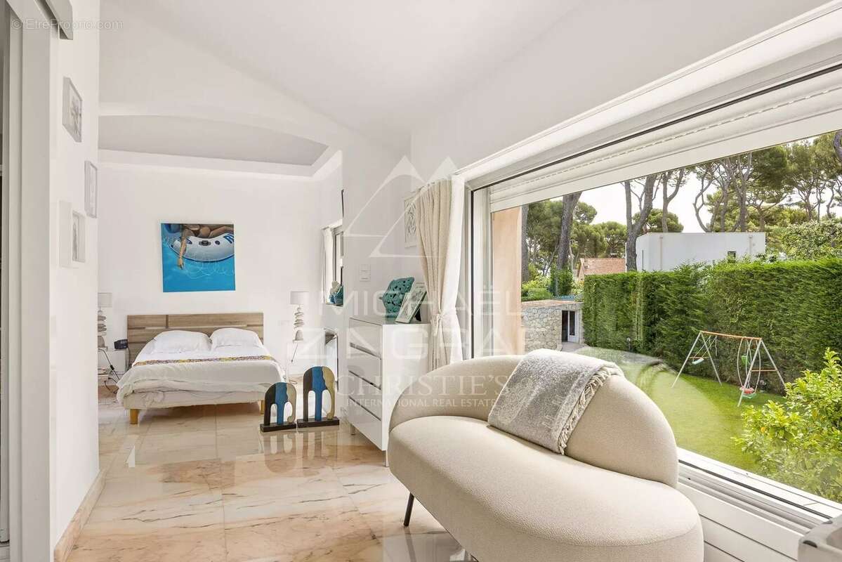 Maison à ANTIBES
