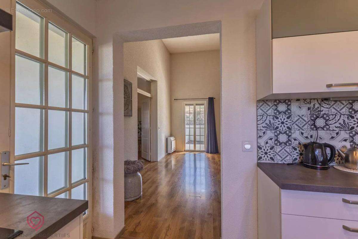 Maison à LEZIGNAN-CORBIERES