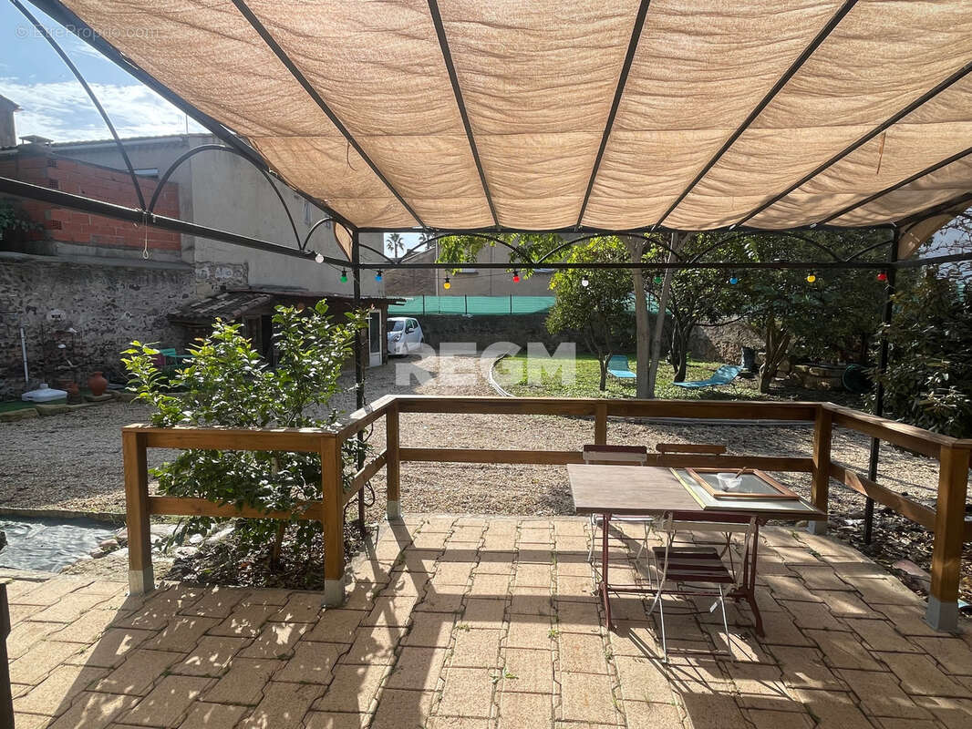 A vendre Hérault 34550 Bessan - proche Agde et mer - unique opportunité Maison 162 m2 en pierres entièrement rénovée type Longèr - photo 18
