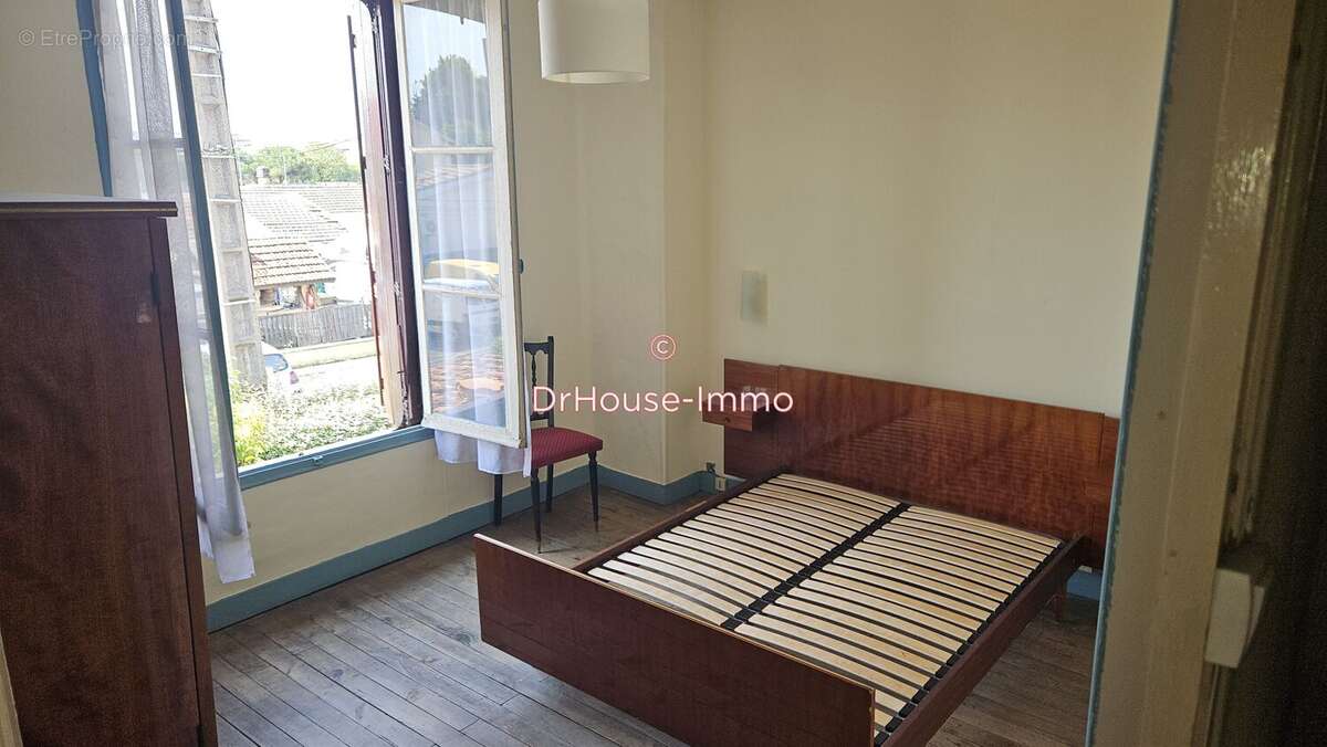 Maison 76 m² à Floirac  - photo 3