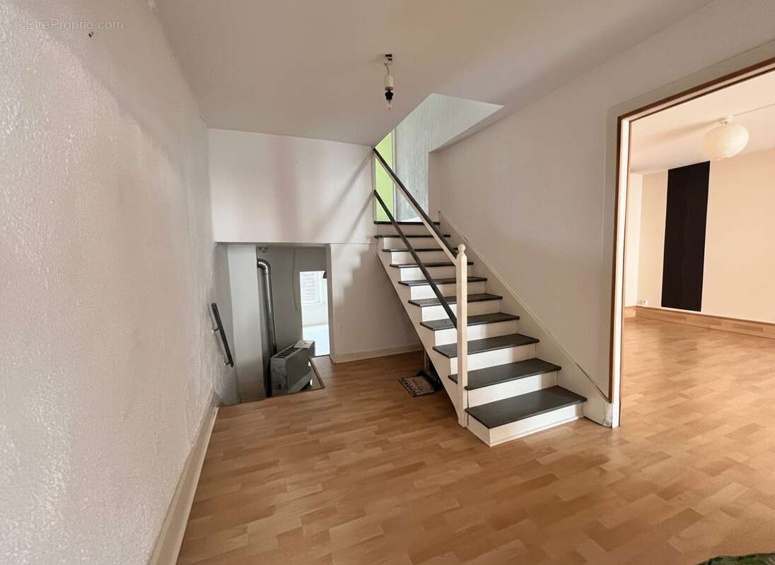 Appartement à SENONES
