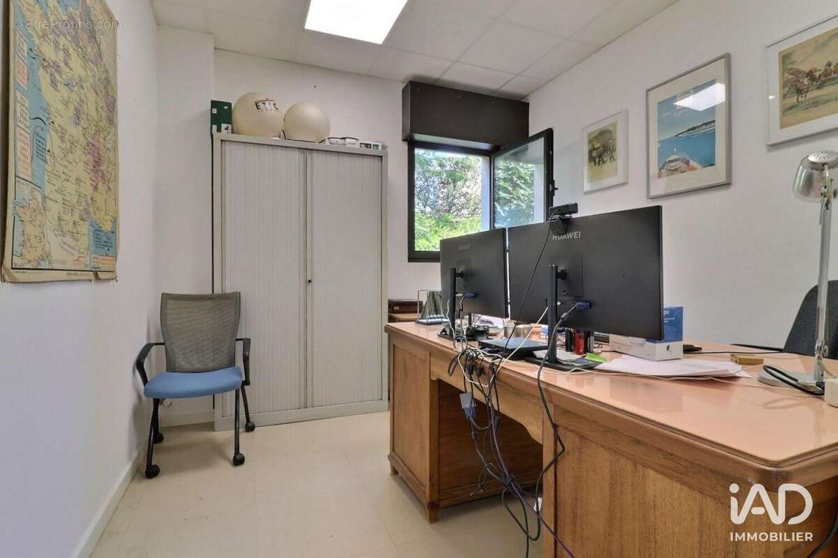 Photo 5 - Commerce à MARSEILLE-16E