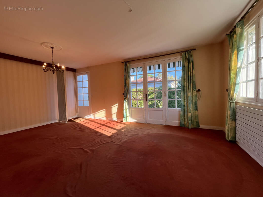 Maison à BOUTIERS-SAINT-TROJAN