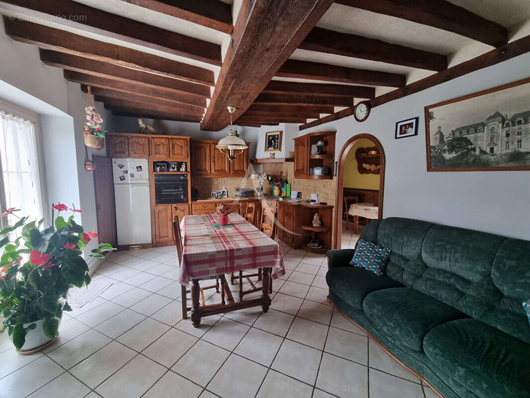 Maison à SAINT-GEORGES-SUR-LOIRE