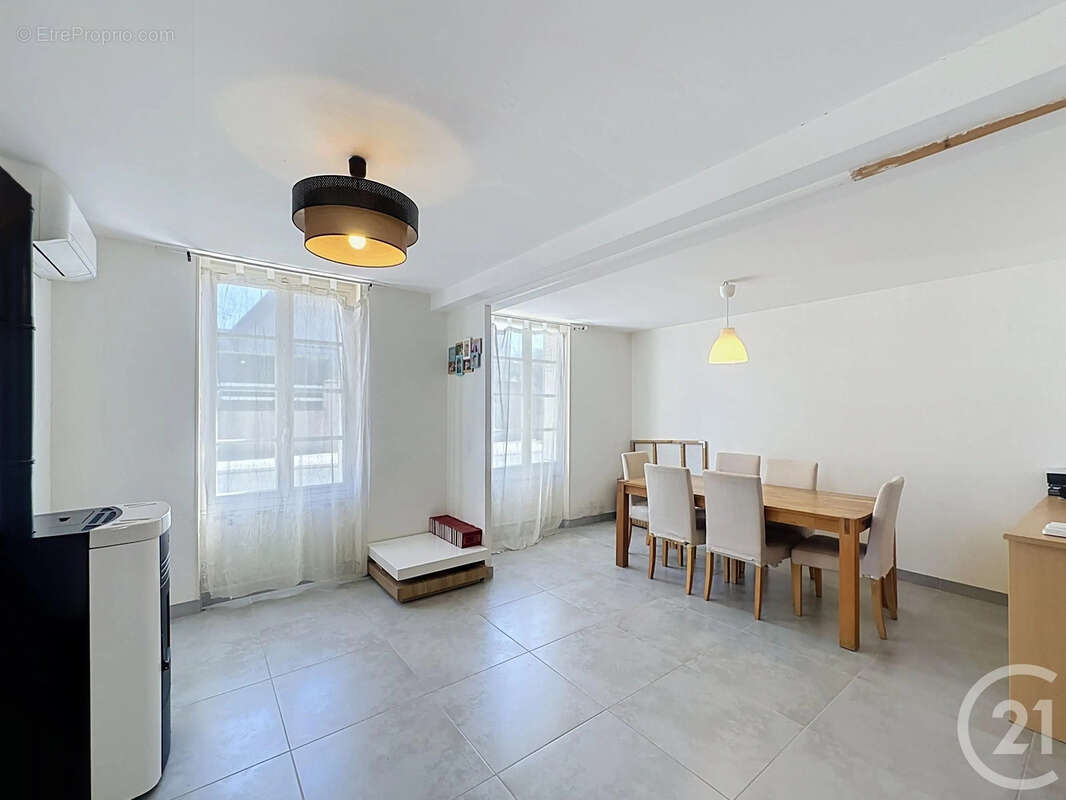 Maison 72 m² à La Ferte-Saint-Aubin  - photo 2