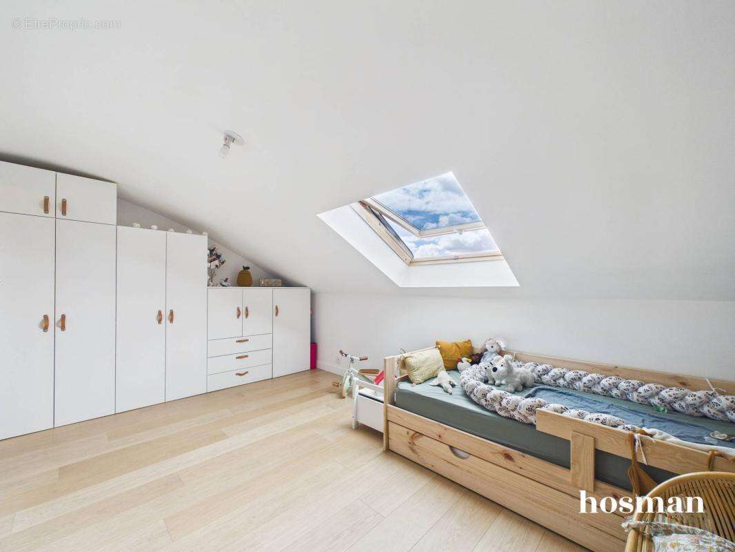 Duplex rénové avec terrasse, parking et ascenseur – Nantes Vieux-Doulon - photo 11