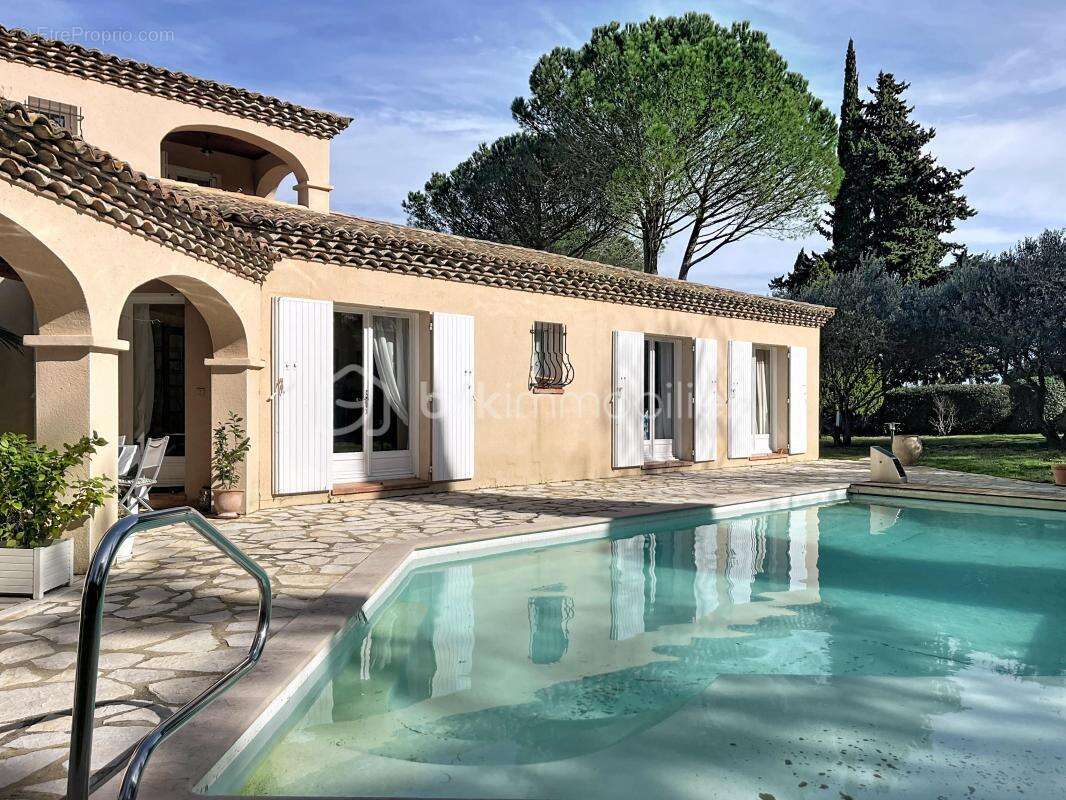 Maison à NIMES