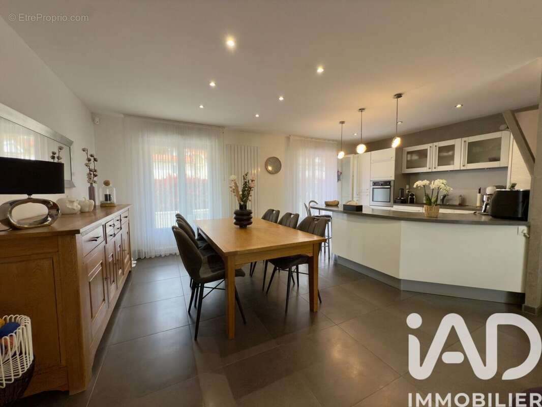 Photo 3 - Maison à SAULNES