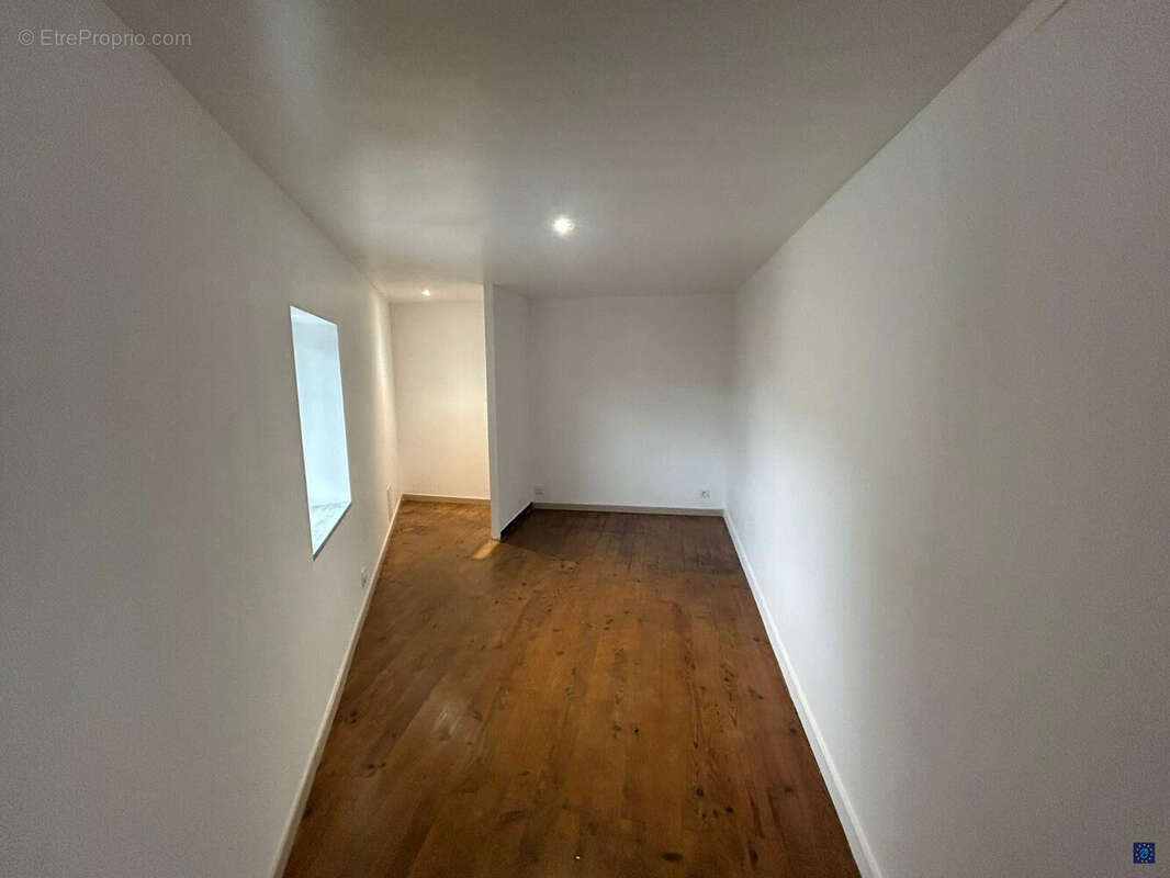 Maison à MORTAGNE-SUR-GIRONDE