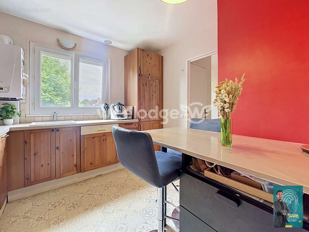 Maison 80 m² à Jouy-Le-Moutier  - photo 4