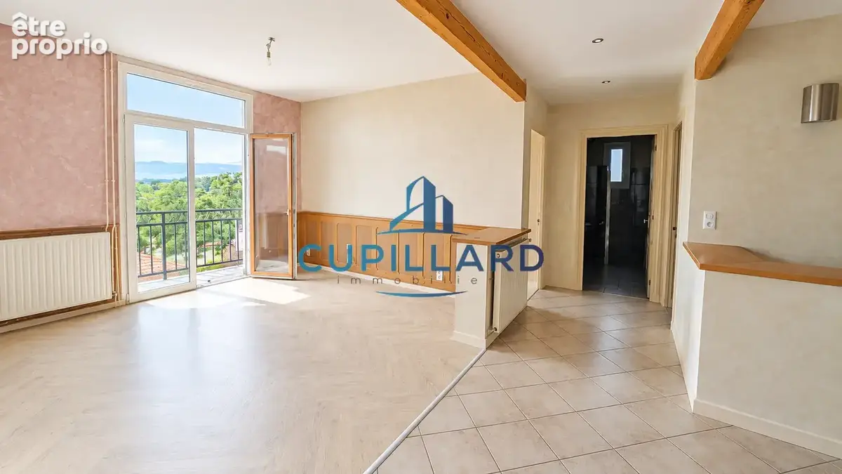 Appartement avec jardin, terrasse et garage, très jolie vue - photo 4
