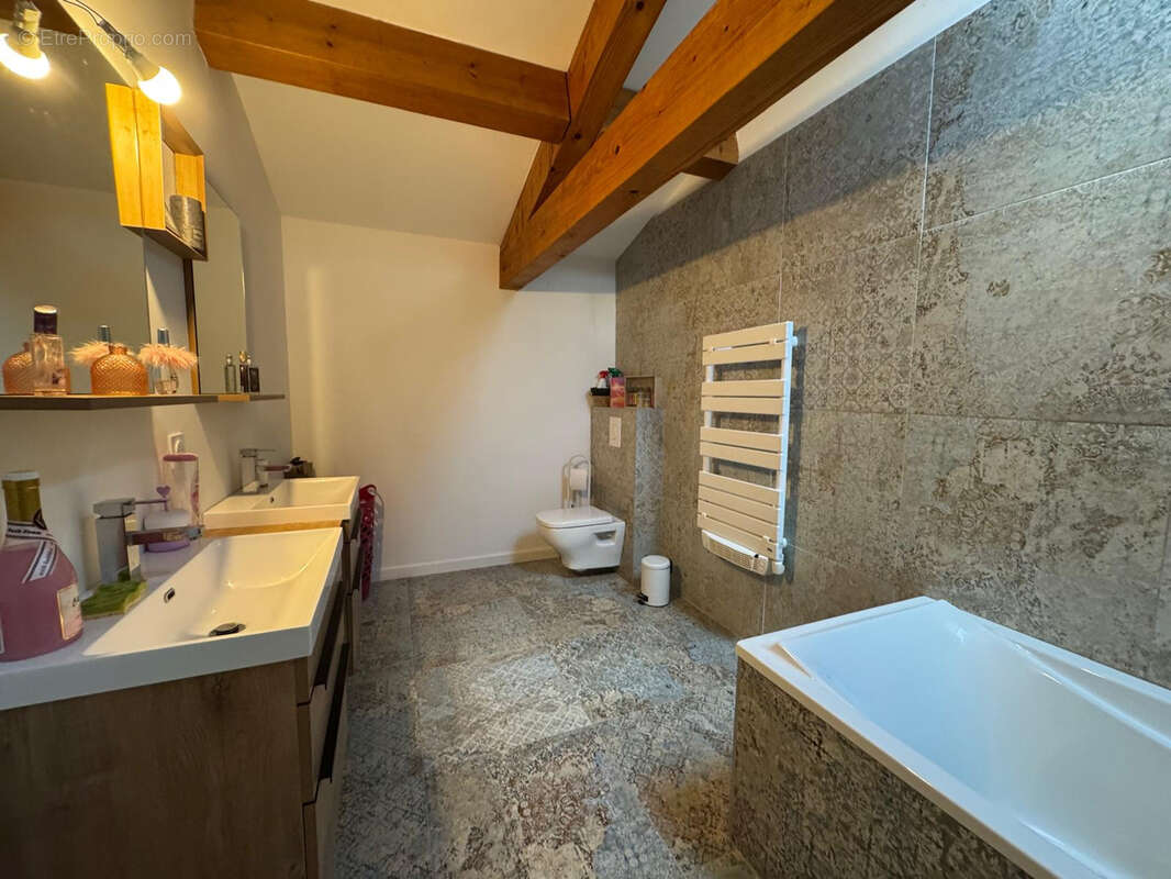 Maison à CABRIERES