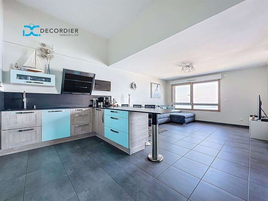 Appartement à EVIAN-LES-BAINS