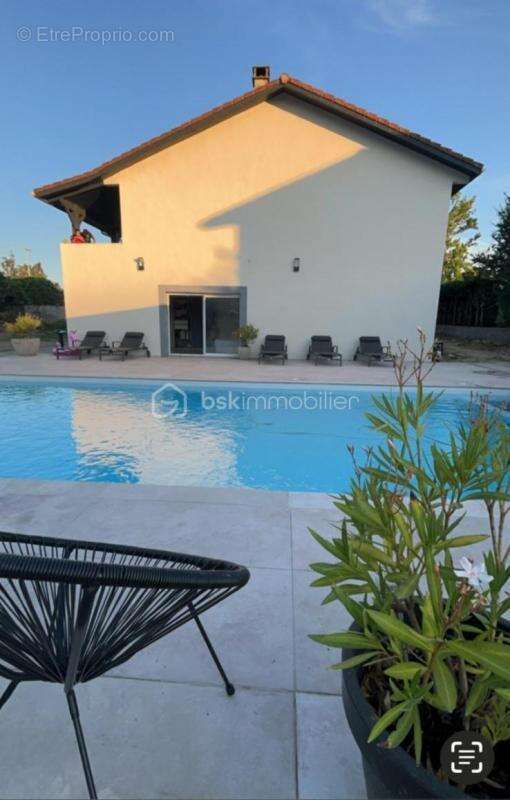 Maison à VILLEFONTAINE