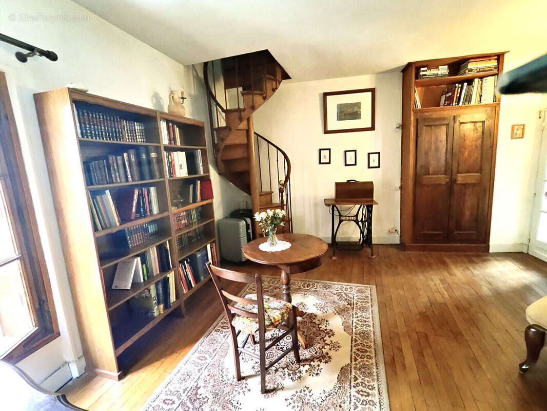 Maison à CARRIERES-SUR-SEINE