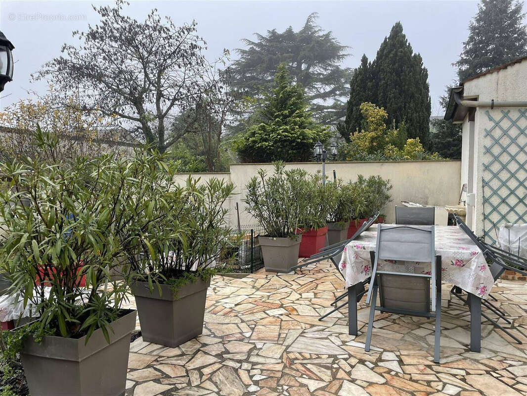 Maison à PONTAULT-COMBAULT