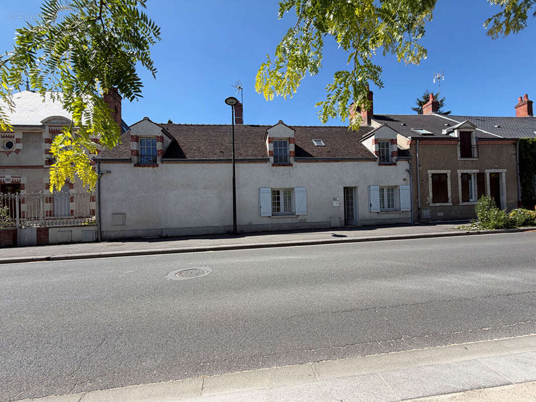 Maison à OLIVET