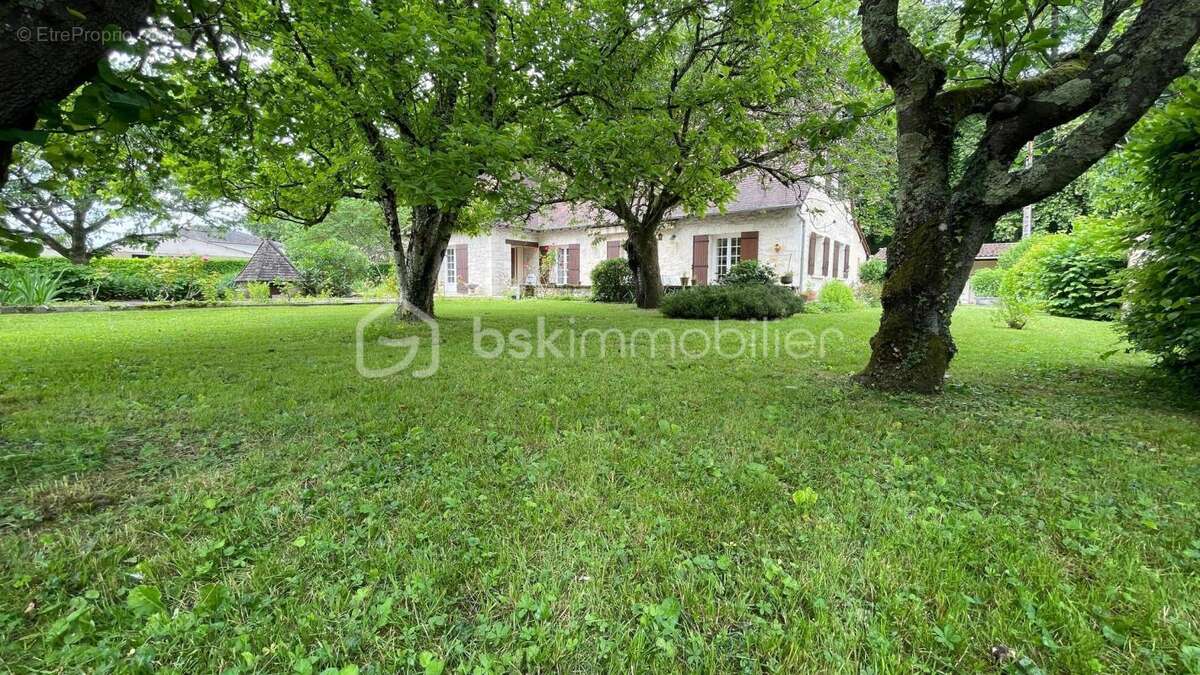 Maison à LALINDE