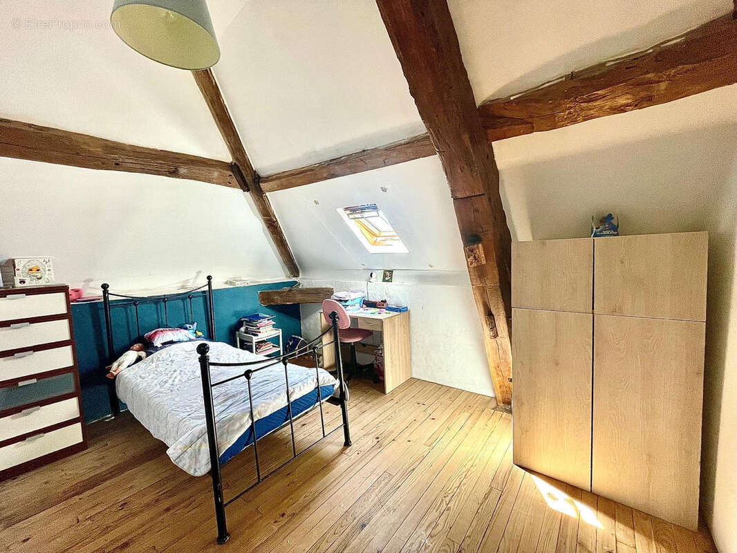 Maison à FAREMOUTIERS