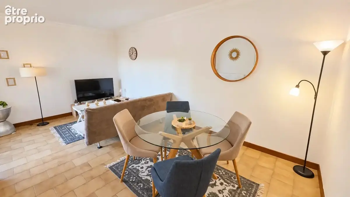 Photo Appartement à Uzes au prix de 159 000€