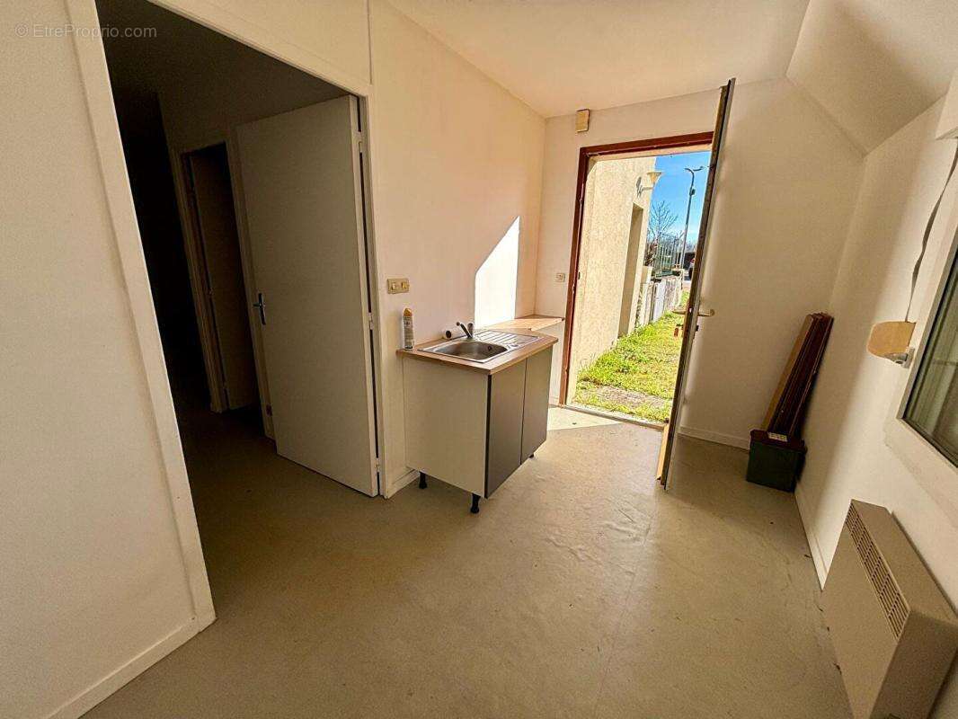 Appartement à MAGNY-COURS
