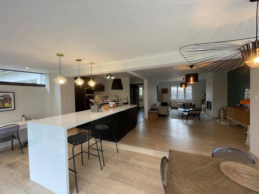 Maison à MARCQ-EN-BAROEUL