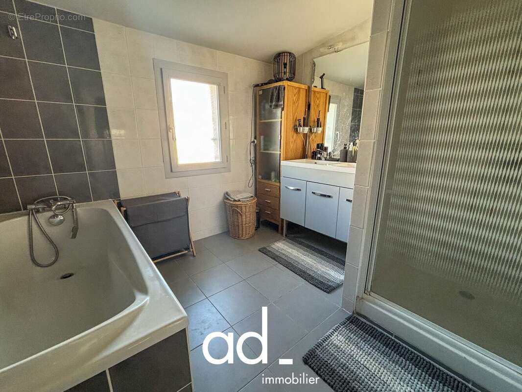 Maison à LA ROCHELLE