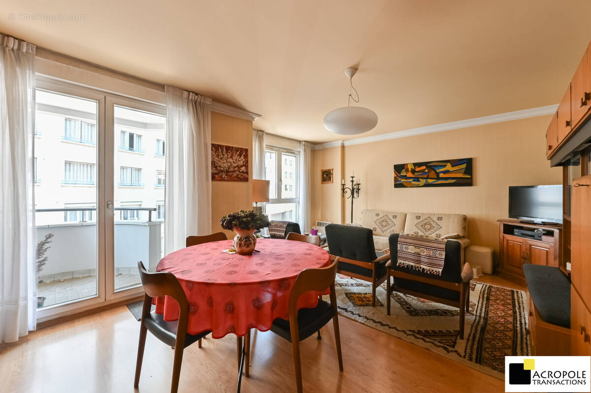 Appartement à LYON-3E