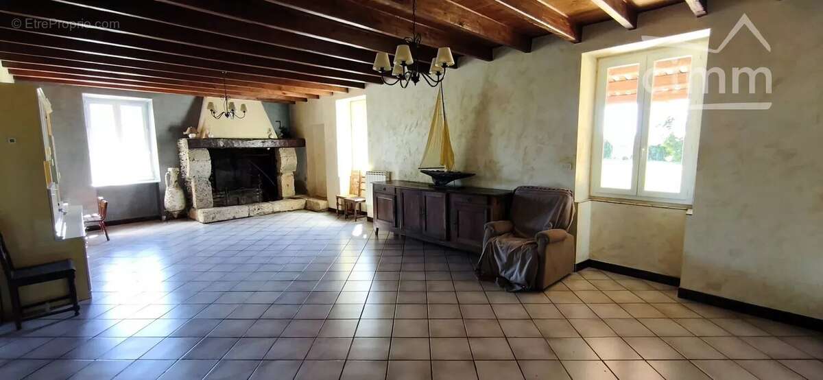 Maison à CHABEUIL