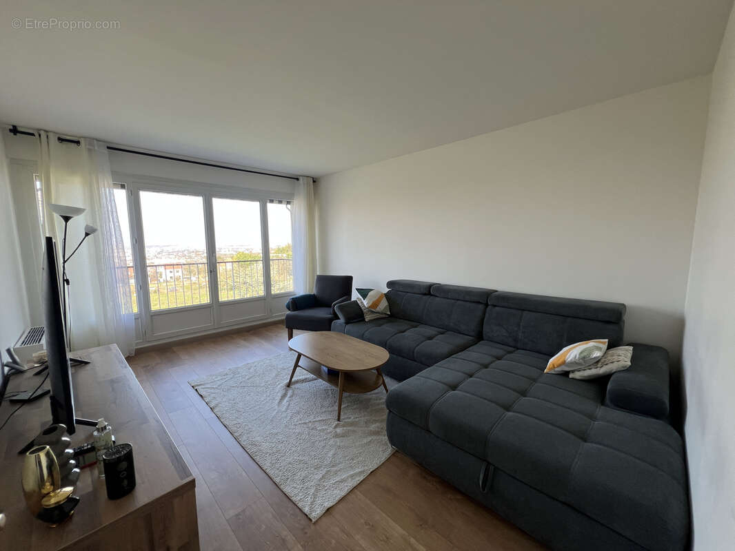 Appartement à CHENNEVIERES-SUR-MARNE