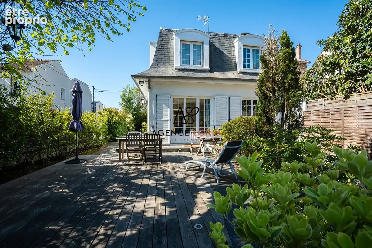 Maison Chatou - 8 pièces - 218 m² - photo 10