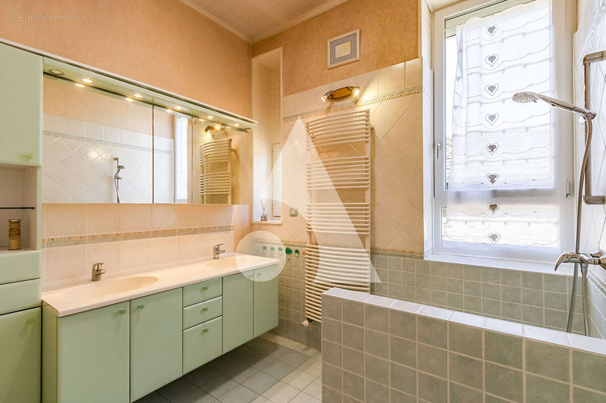 Appartement à L&#039;ARBRESLE