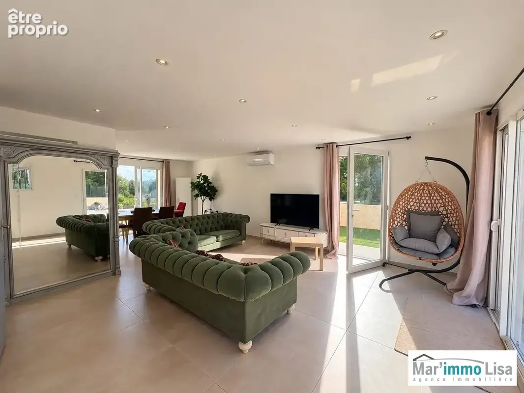 Maison 4 pièces 92 m² à vendre à Saint-Esteve-Janson (13610) - photo 3