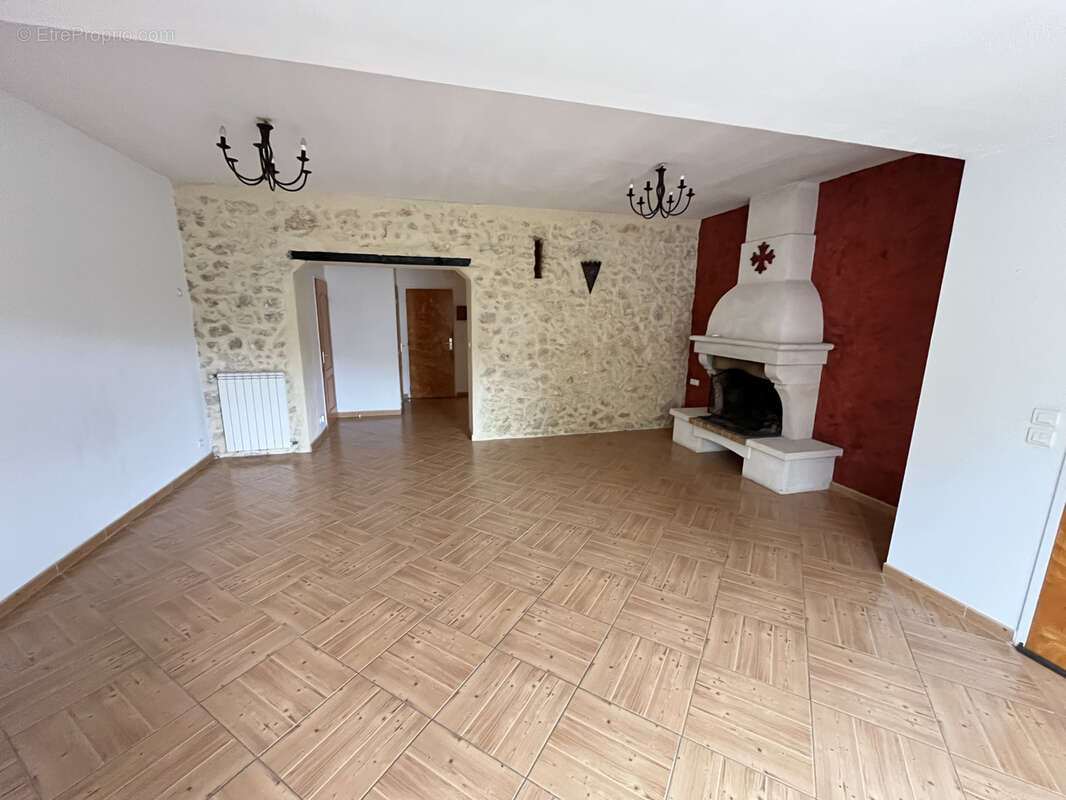 Maison à SALLELES-D&#039;AUDE