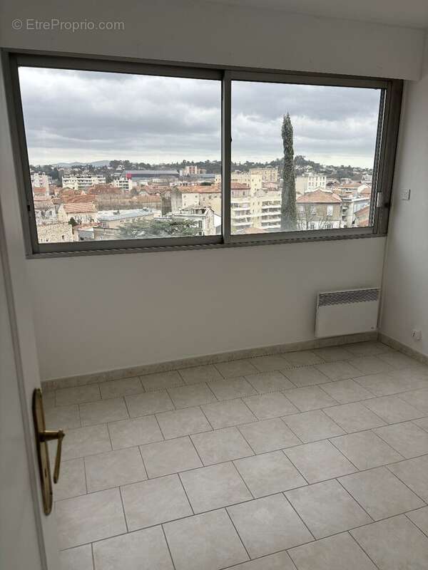 Appartement T4 de 100,59 m² situé au 7e étage sur 9 avec vue dominante - photo 2