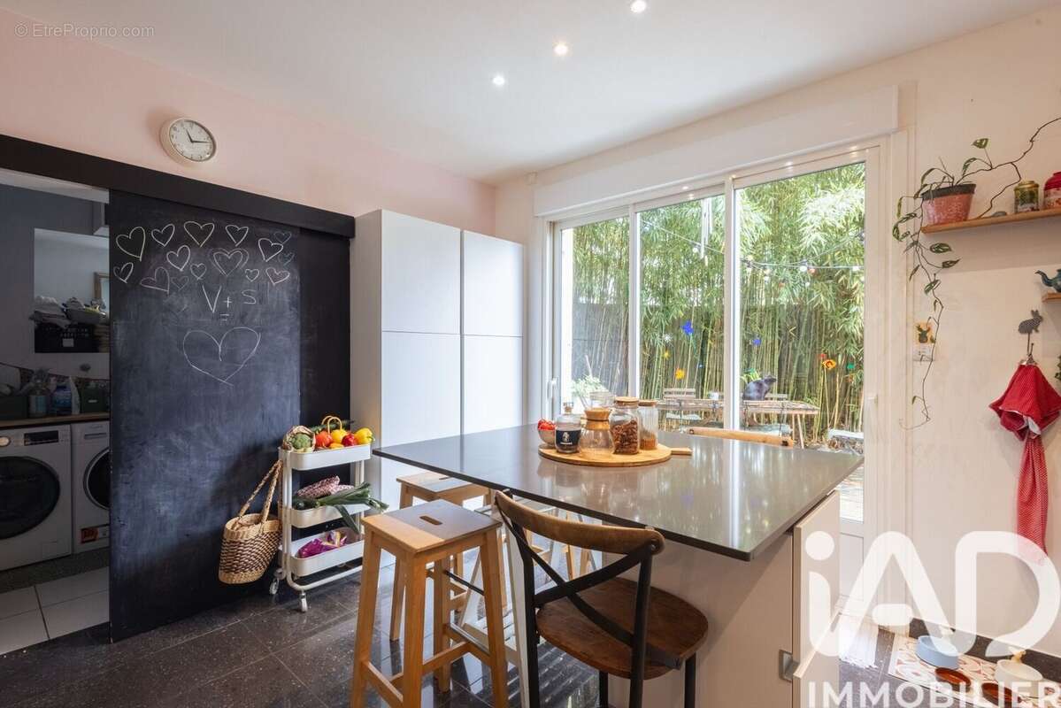 Maison 290 m² à Talence  - photo 6