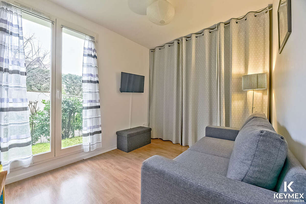 Appartement à MAFFLIERS
