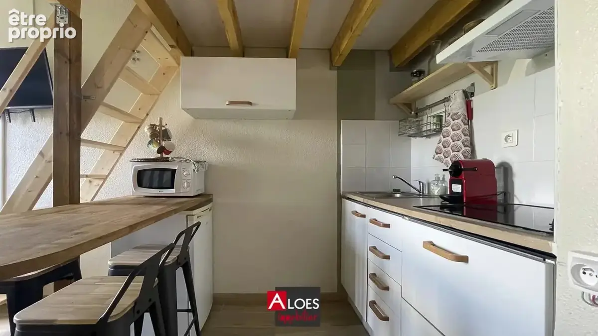 Studio Aigues-Mortes avec mezzanie et terrasse - photo 4