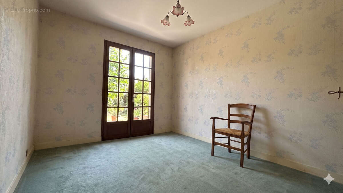 Maison à CORBEIL-ESSONNES