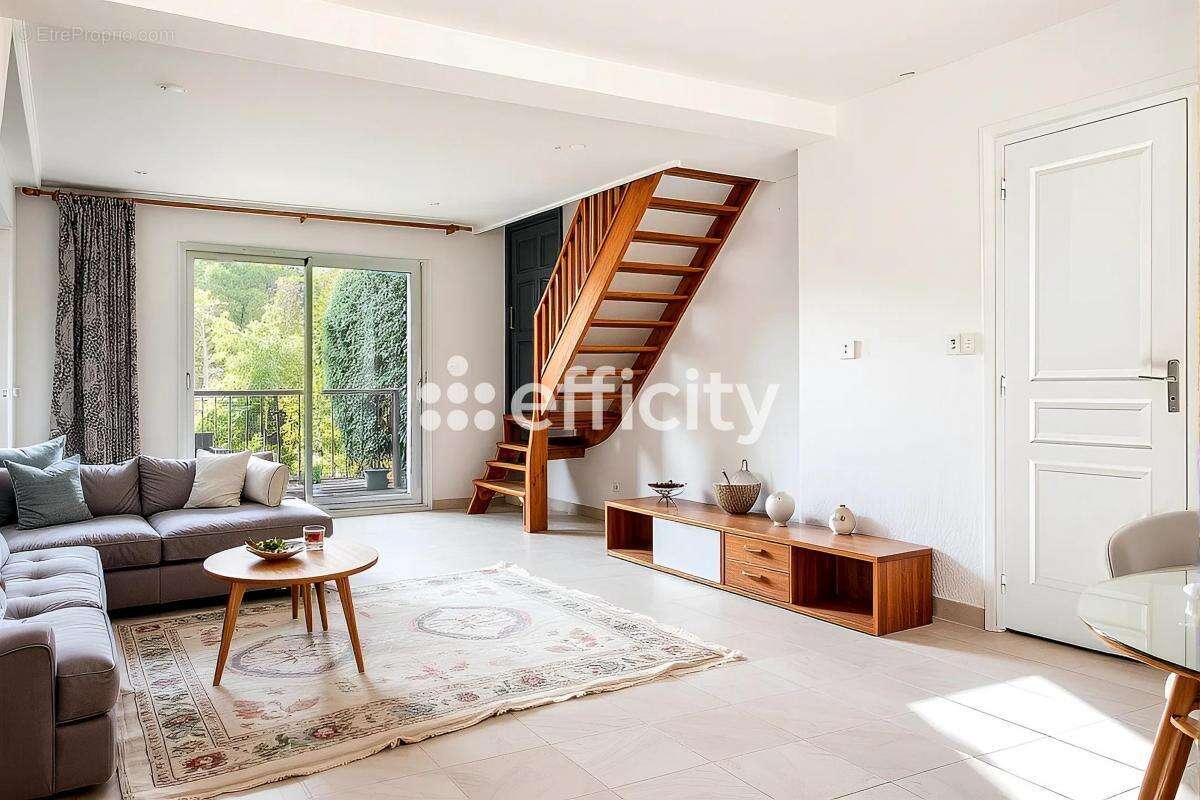 Maison à CIVRAY-DE-TOURAINE