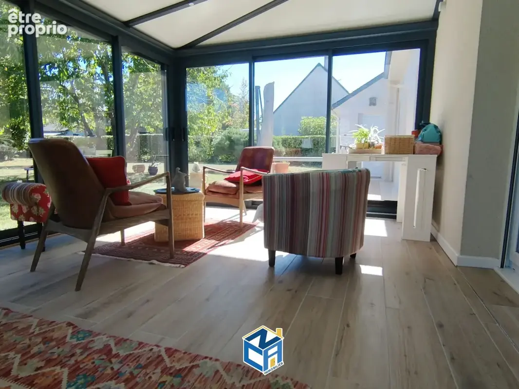 Maison 6 pièces 164 m² à vendre à Saint-Cyr-Sur-Loire (37540) - photo 4