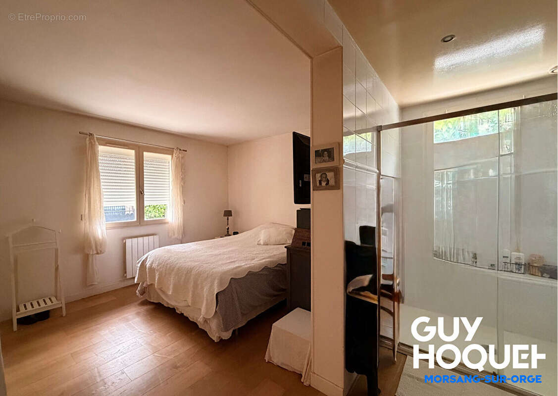 Maison à VIRY-CHATILLON