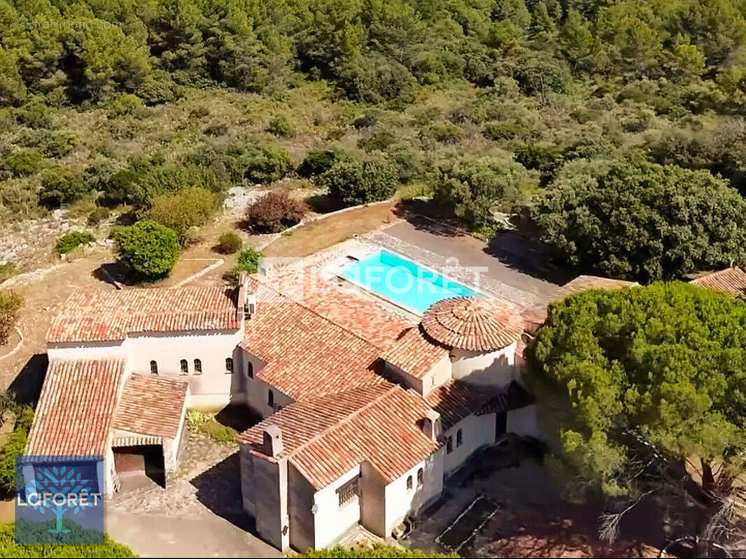 Maison à ROQUEFORT-LES-PINS