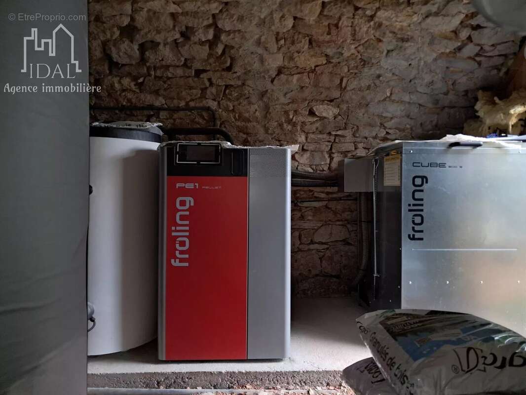 Maison à LA CANOURGUE