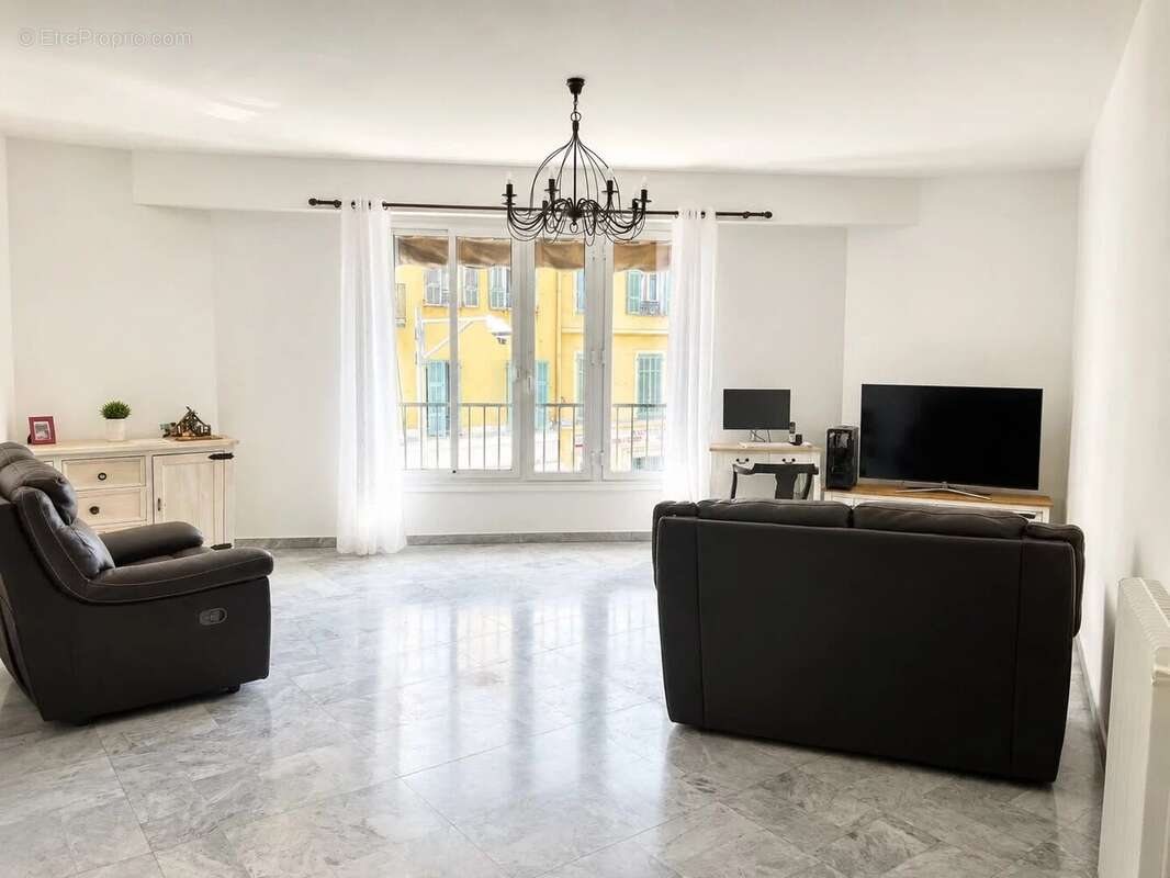 Liberation/ mallaussena : 4 pièces 110 m2 - photo 2